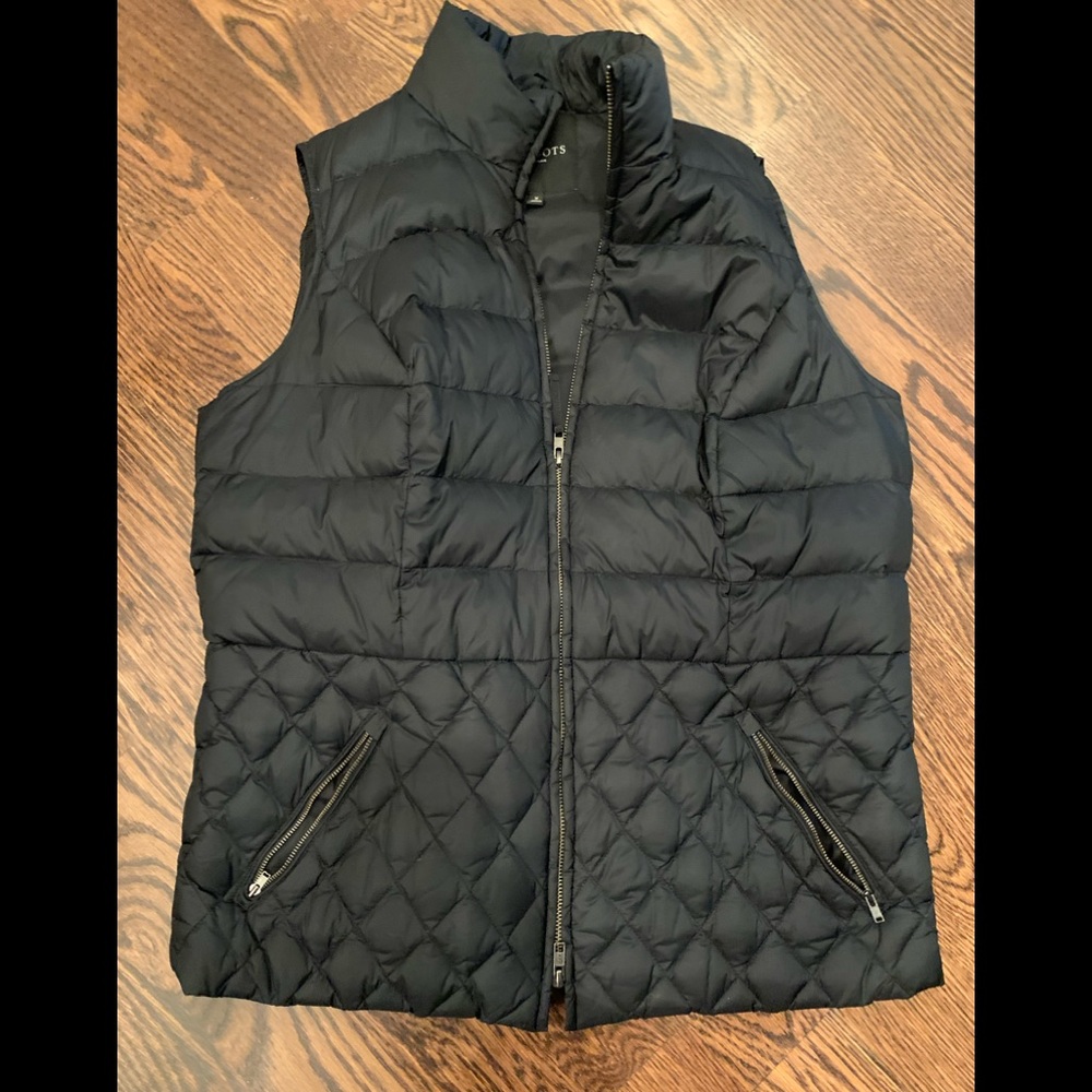 Talbots black quilted down vest. Size X.